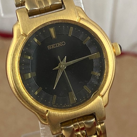 Vintage Seiko Watch Heavy 18K Gold Plated Link Bracelet and Stainless Steel Back - Picture 1 of 7